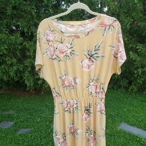 Maternity bump friendly floral dress